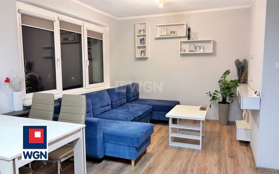 Mieszkanie na  sprzedaż Wawrów - Przestronne mieszkanie w Wawrowie!